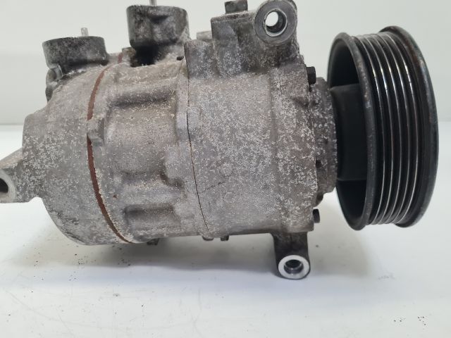 bontott VW GOLF VII Klímakompresszor