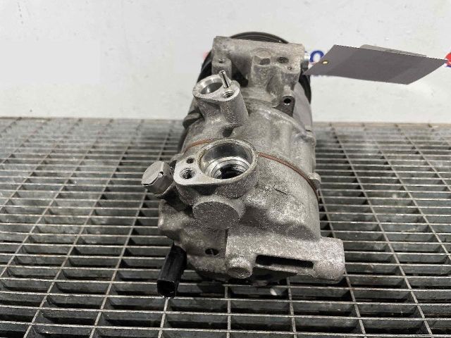 bontott VW GOLF VII Klímakompresszor