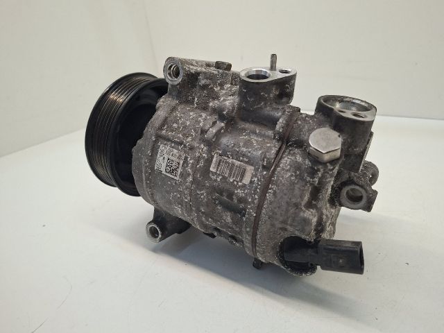 bontott VW GOLF VII Klímakompresszor