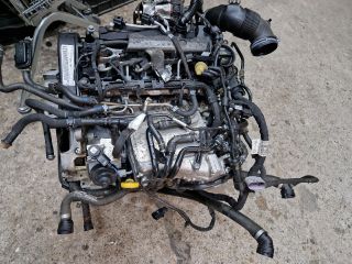 bontott VW GOLF VII Komplett Motor (Segédberendezésekkel)