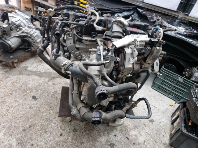 bontott VW GOLF VII Komplett Motor (Segédberendezésekkel)