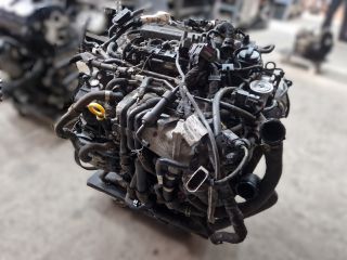 bontott VW GOLF VII Komplett Motor (Segédberendezésekkel)