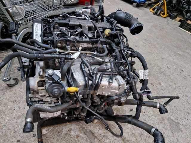 bontott VW GOLF VII Komplett Motor (Segédberendezésekkel)