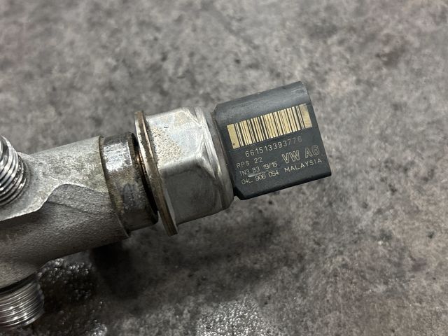 bontott VW GOLF VII Közösnyomócső