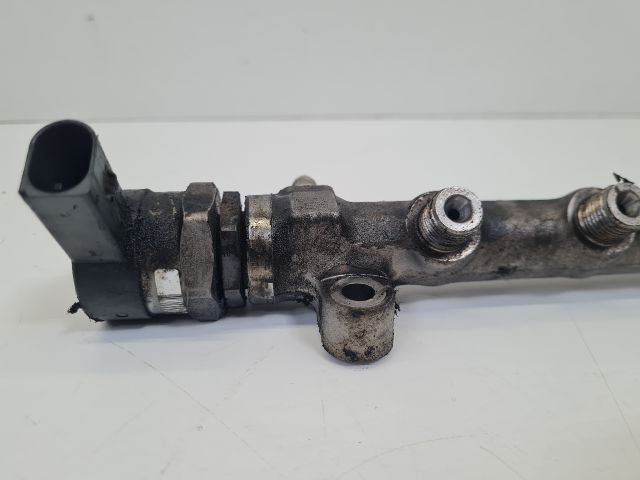 bontott VW GOLF VII Közösnyomócső