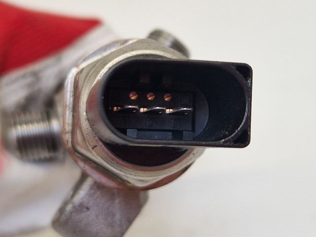 bontott VW GOLF VII Közösnyomócső