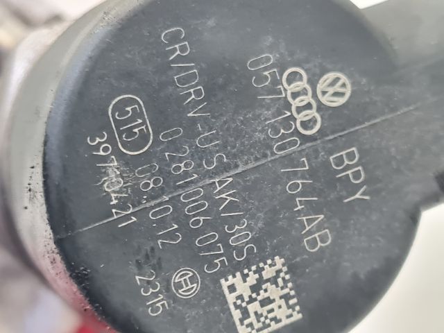 bontott VW GOLF VII Közösnyomócső