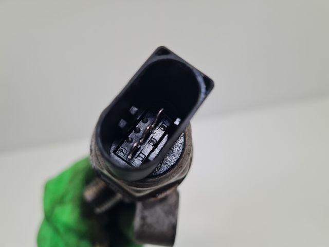 bontott VW GOLF VII Közösnyomócső