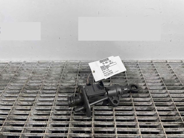 bontott VW GOLF VII Kuplung Munkahenger