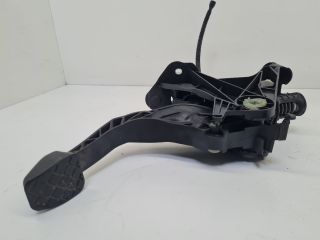 bontott VW GOLF VII Kuplung Pedál