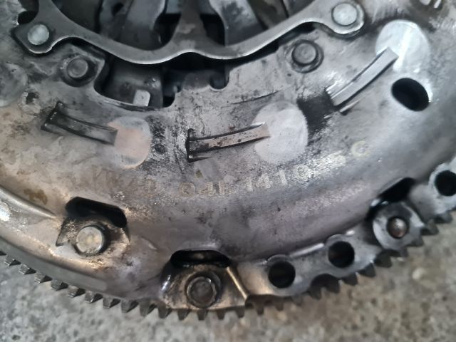 bontott VW GOLF VII Kuplung Szett Lendkerékkel