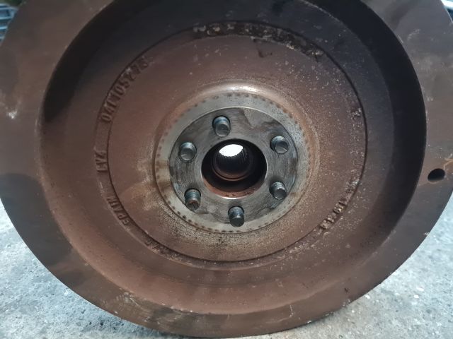 bontott VW GOLF VII Kuplung Szett Lendkerékkel