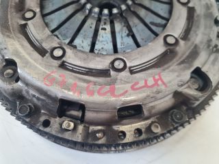 bontott VW GOLF VII Kuplung Szett Lendkerékkel