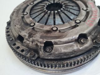 bontott VW GOLF VII Kuplung Szett Lendkerékkel