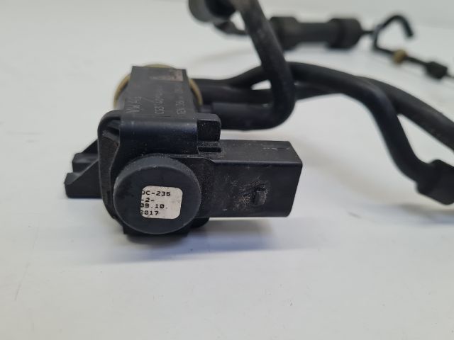 bontott VW GOLF VII Lefújószelep