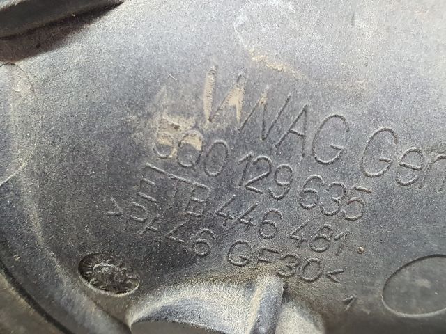 bontott VW GOLF VII Légbeömlő Cső