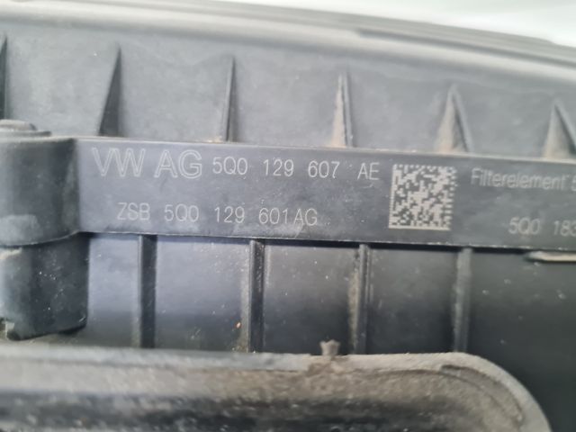 bontott VW GOLF VII Légszűrő Ház