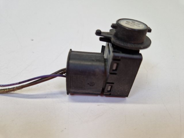 bontott VW GOLF VII Levegő Jeladó