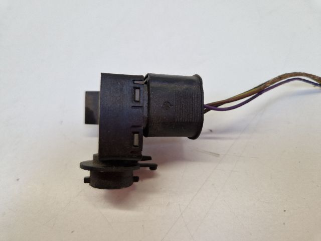 bontott VW GOLF VII Levegő Jeladó