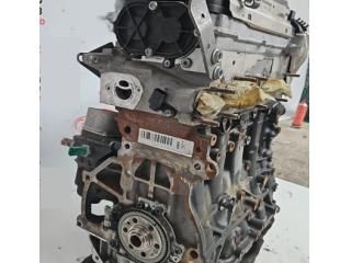 bontott VW GOLF VII Motor (Fűzött blokk hengerfejjel)