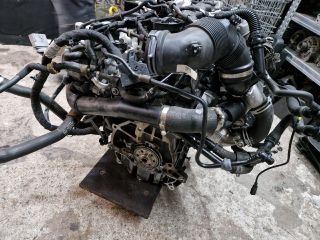 bontott VW GOLF VII Motor (Fűzött blokk hengerfejjel)