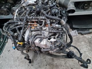 bontott VW GOLF VII Motor (Fűzött blokk hengerfejjel)