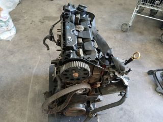 bontott VW GOLF VII Motor (Fűzött blokk hengerfejjel)