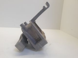 bontott VW GOLF VII Motor Tartó Bak (Fém)