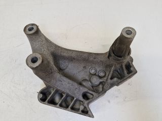 bontott VW GOLF VII Motor Tartó Bak (Fém)