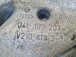 bontott VW GOLF VII Motor Tartó Bak (Fém)