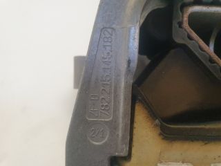 bontott VW GOLF VII Motor Tartó Bak (Fém)