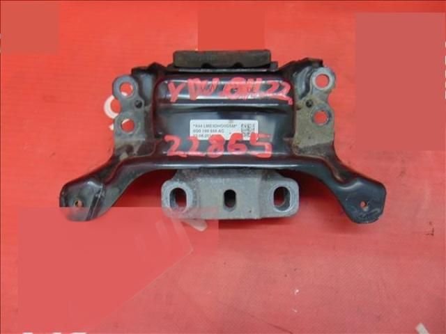 bontott VW GOLF VII Motor Tartó Bak (Fém)