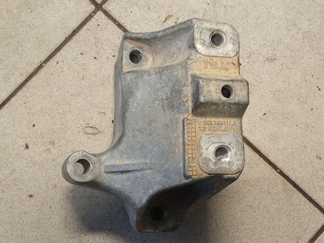 bontott VW GOLF VII Motor Tartó Bak (Pozíciófüggetlen)