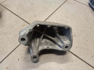 bontott VW GOLF VII Motor Tartó Bak (Pozíciófüggetlen)