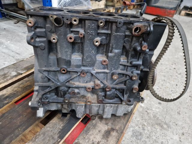 bontott VW GOLF VII Motorblokk (Fűzött)