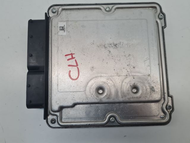 bontott VW GOLF VII Motorvezérlő