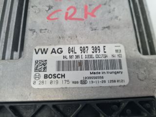 bontott VW GOLF VII Motorvezérlő