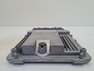 bontott VW GOLF VII Motorvezérlő