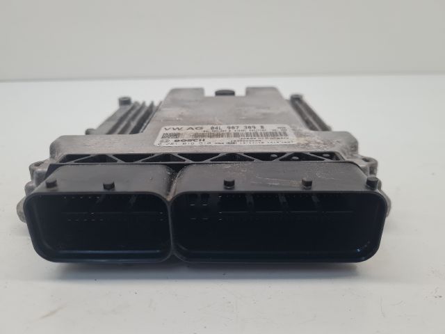 bontott VW GOLF VII Motorvezérlő