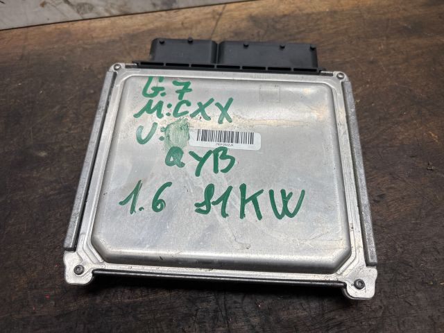 bontott VW GOLF VII Motorvezérlő