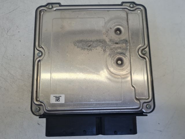 bontott VW GOLF VII Motorvezérlő