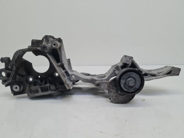 bontott VW GOLF VII Nagynyomású Szivattyú Bak