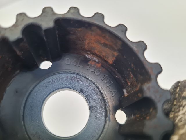 bontott VW GOLF VII Nagynyomású Szivattyú Bordáskerék / Lánckerék