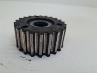 bontott VW GOLF VII Nagynyomású Szivattyú Bordáskerék / Lánckerék