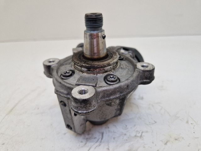 bontott VW GOLF VII Nagynyomású Szivattyú