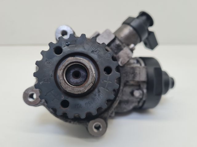 bontott VW GOLF VII Nagynyomású Szivattyú