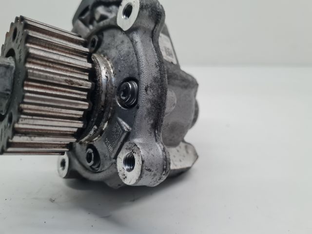 bontott VW GOLF VII Nagynyomású Szivattyú