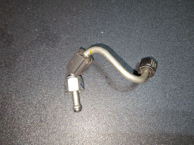 bontott VW GOLF VII Nagynyomású Üzemanyag Gyűjtőcső