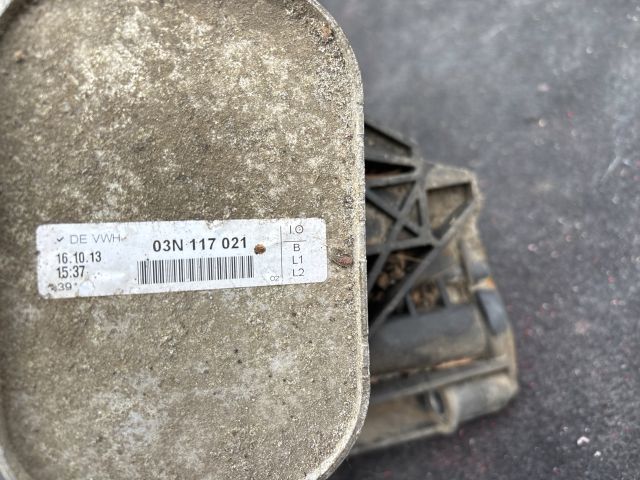 bontott VW GOLF VII Olajhűtő