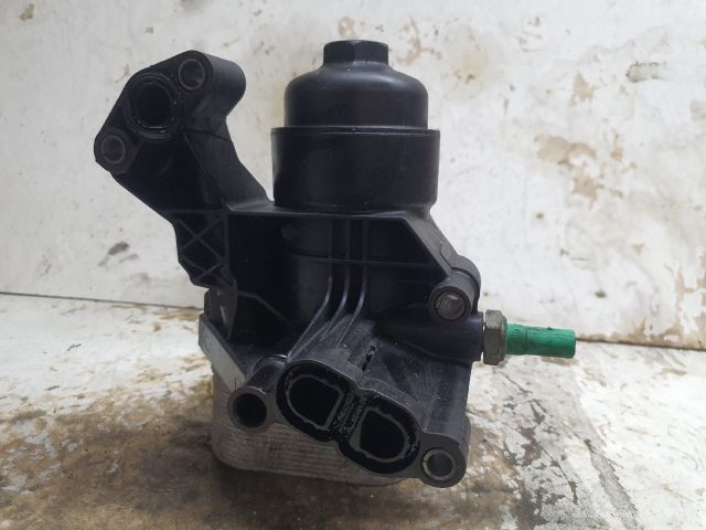 bontott VW GOLF VII Olajszűrő Ház